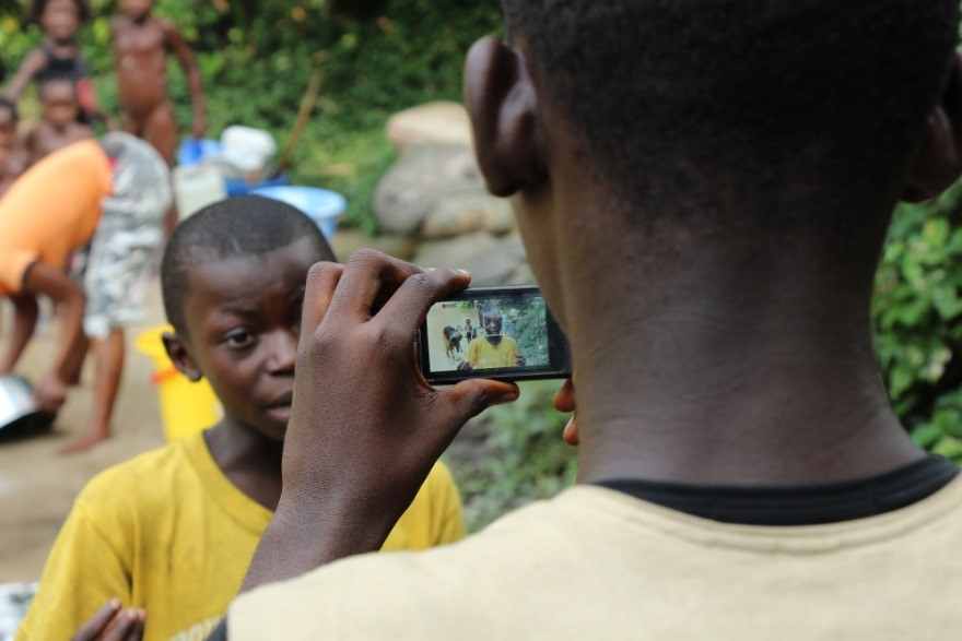 Surmonter les obstacles aux activités des Enfants Reporters