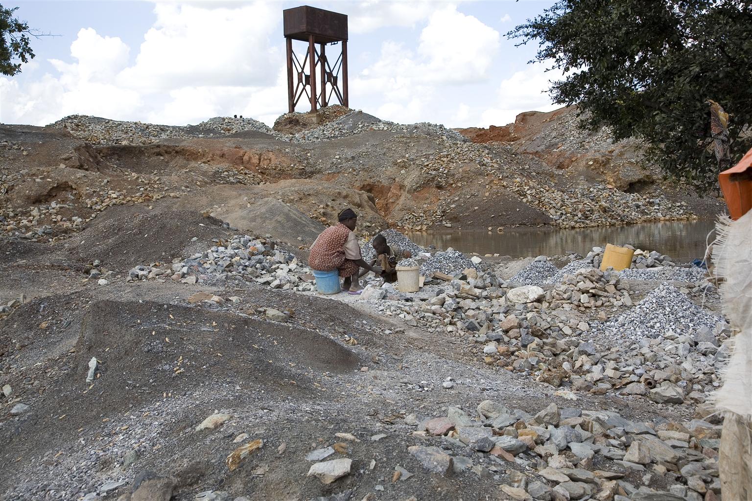 Quand confinement rime avec exploitation économique