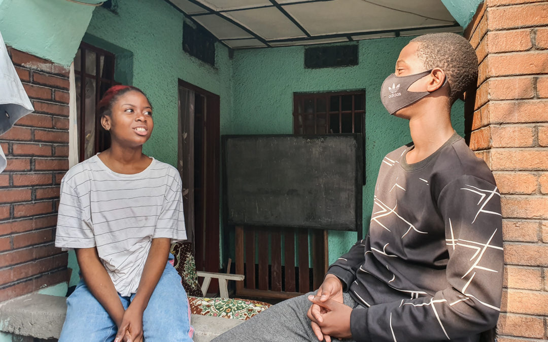 Polygamie et divorce : une conversation touchante entre deux enfants affectés