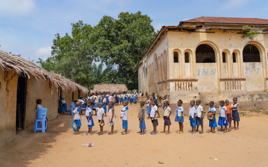 La préfète de mon petit frère violente les enfants à l’école