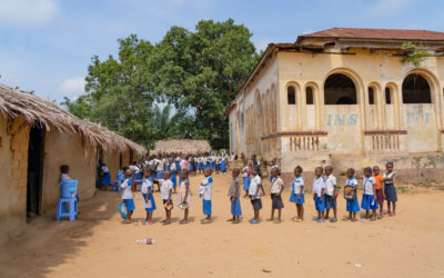 La préfète de mon petit frère violente les enfants à l’école