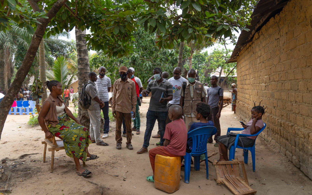Les équipes de travail lutte contre Ebola