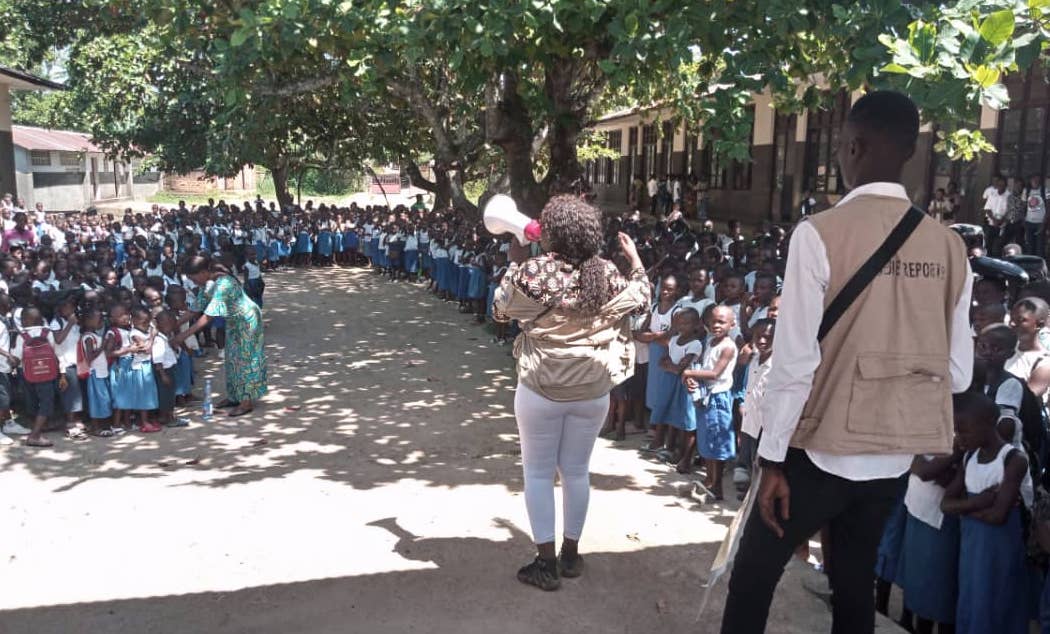 Sensibilisation des élèves à Mbandaka