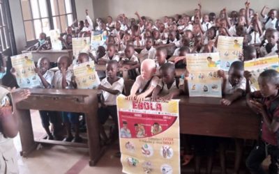 La sensibilisation des enfants contre Ebola à Mbandaka, en vidéo
