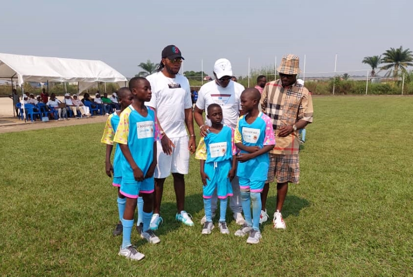 Kinshasa : des jeunes footballeurs formés sur les droits de l’enfant