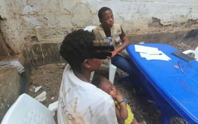 Mère à 16 ans, Clarisse veut quitter la rue et rentrer en famille