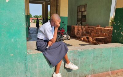 Elle fuit les cours pour éviter les moqueries de ses camarades