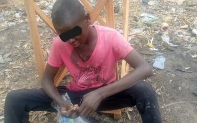 Victime de conflits ethniques, Jean vit dans la rue à Kinshasa