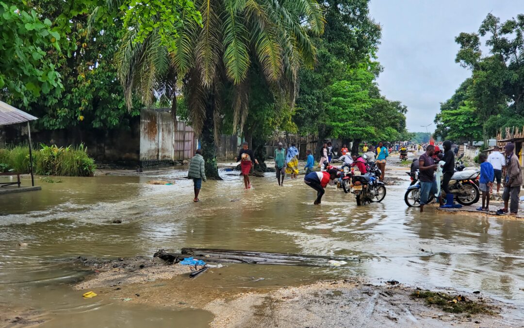 Après la pluie à Kisangani, je ne peux pas aller à l’école