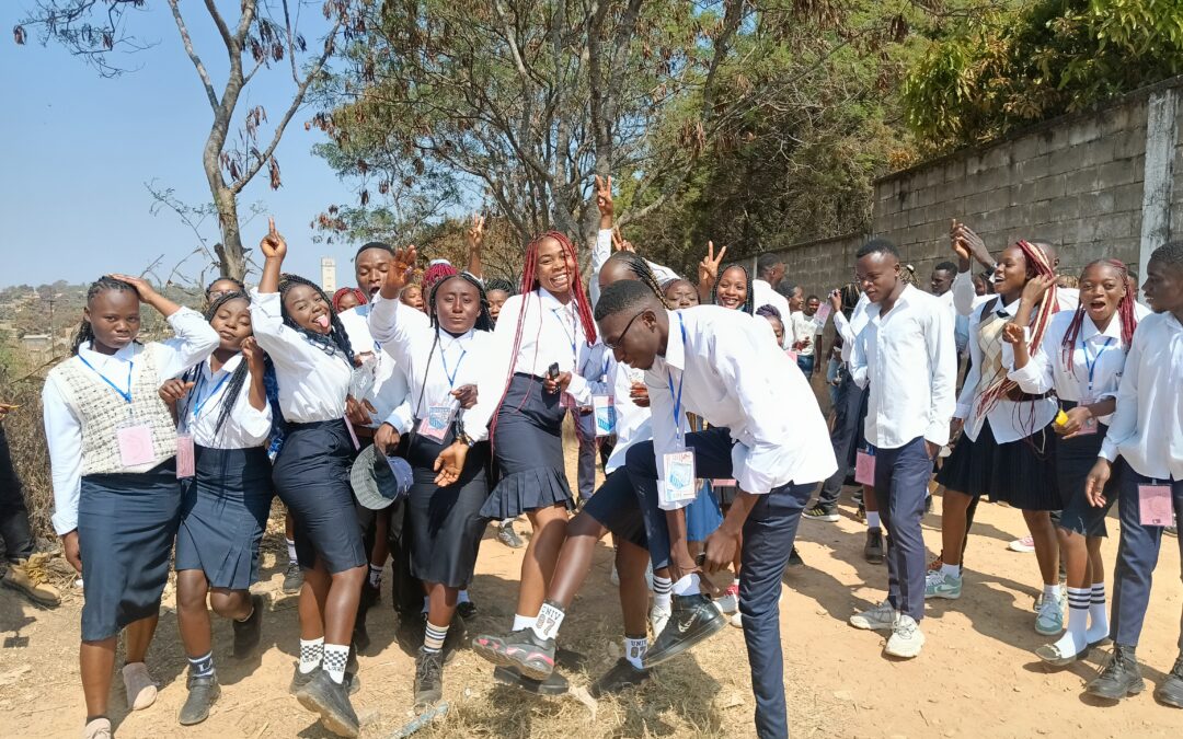 Un défilé de mode pour célébrer la fin des examens d’Etat à Kipushi