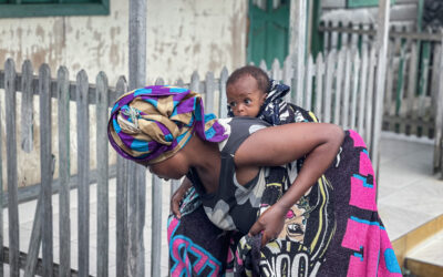 Une mère abandonne son bébé dans l’espoir d’une meilleure alimentation