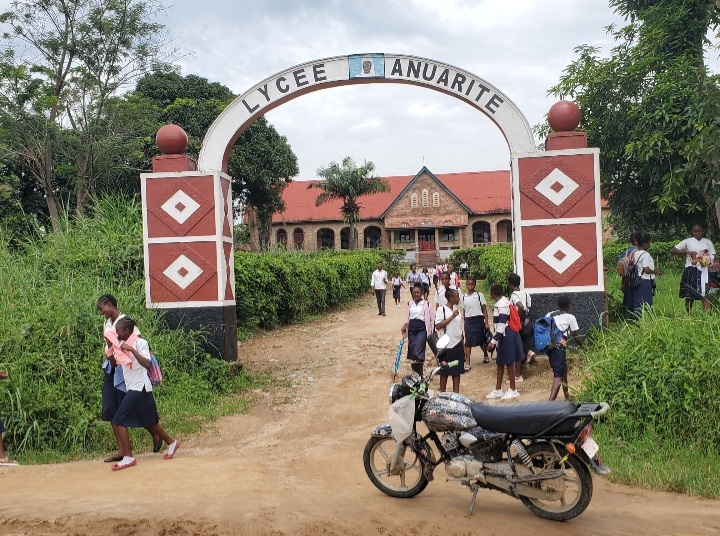 Je dis « non » à la suspension des cours de gymnastique dans mon école