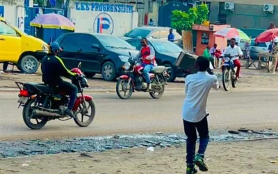 Lorsqu’on arrive en retard, il faut acheter et ramener des briques