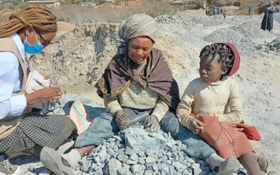 Une mère célèbre la journée de la femme dans un site minier à Kipushi