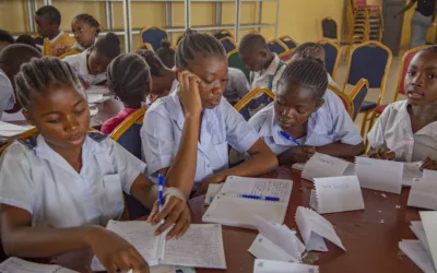 Aujourd’hui, je sais lire et écrire grâce à mes enseignants