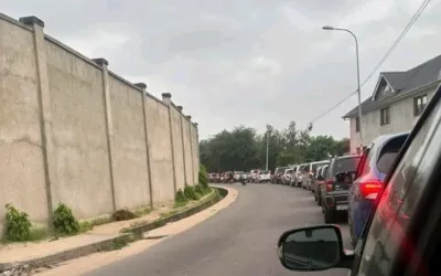 Je suis souvent en retard à l’école à cause des embouteillages